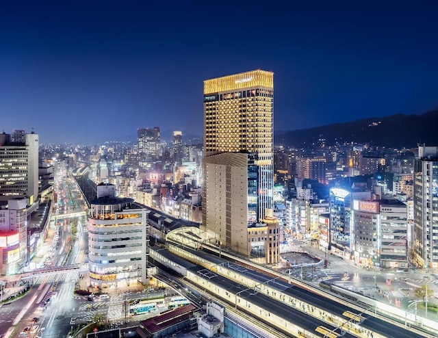 レムプラス神戸三宮