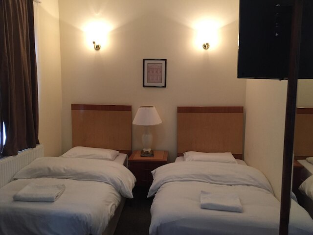 ロンドン シェルトン ホテル、フィンズベリーパーク