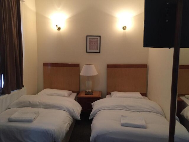 ロンドン シェルトン ホテル、フィンズベリーパーク