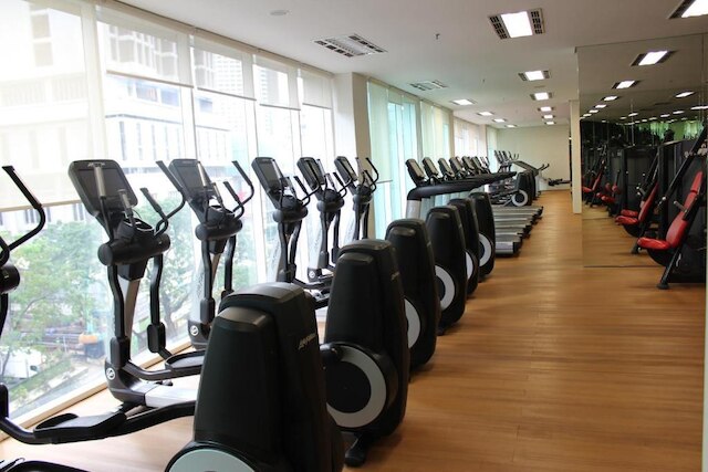 ソーホー スイーツ バイ 21 センチュリー