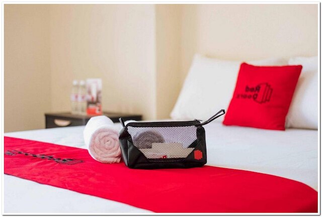 レッドドアーズ アット マヌカン スラバヤ