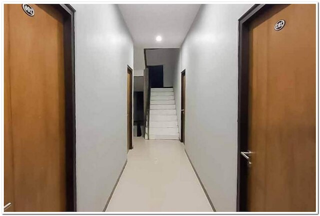 レッドドアーズ アット マヌカン スラバヤ