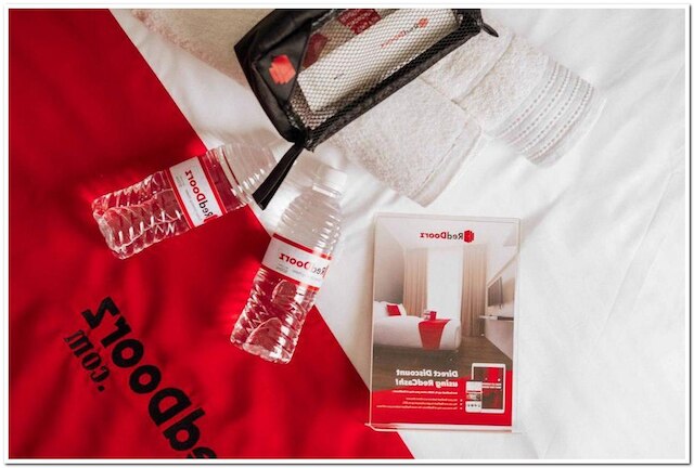 レッドドアーズ アット マヌカン スラバヤ