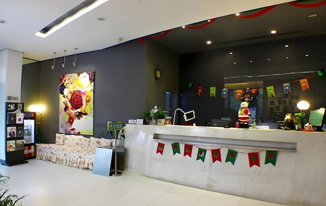 ジンジャン イン シアーンジョウ ラバーズ ロード セントラル (錦江之星 珠海香洲情侶中路店)