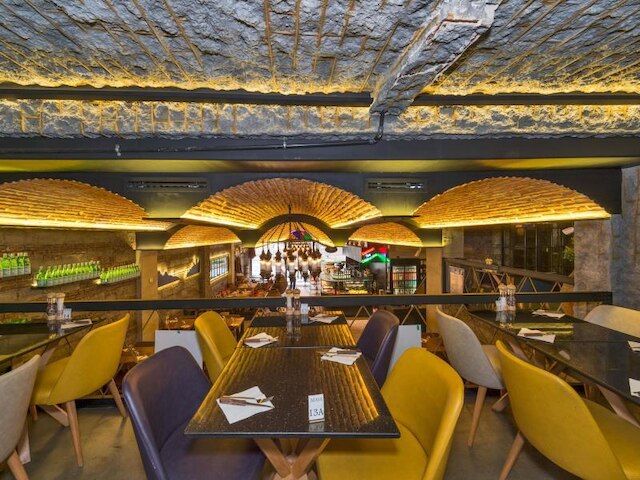 ジ エンプレス セオドラ