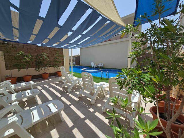 トリアノン ホテル