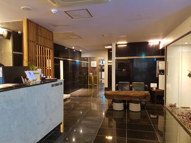 バンダル ホテル