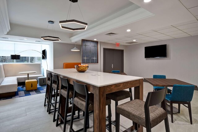 ハンプトン イン ーYJFK