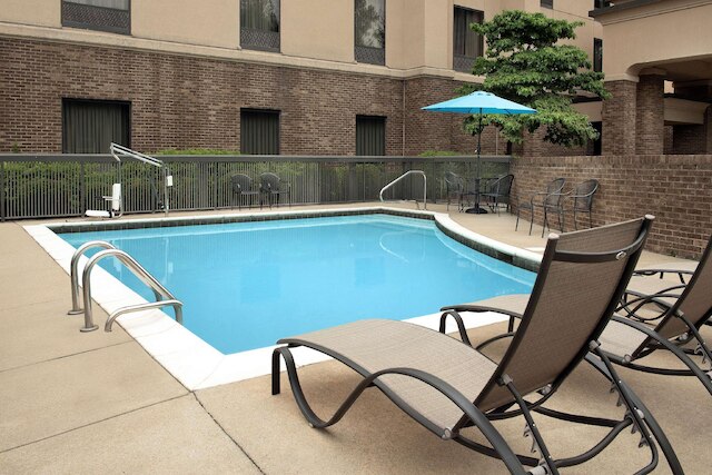 ハンプトン イン バーミンガム I-65 / レイクショア ドライブ