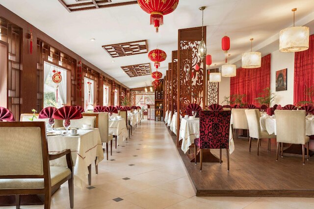 ラマダ プラザ カラチ ホテル