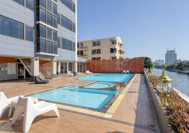 アウンチャレーナ グランド ホテル