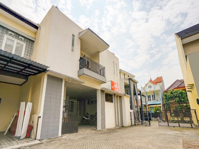 OYO フラッグシップ 90502 ホリステイ マラン ニュー