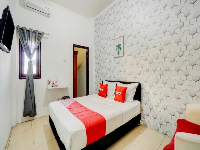 OYO フラッグシップ 90502 ホリステイ マラン ニュー