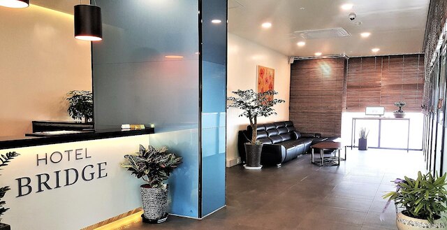 ホテル ブリッジ