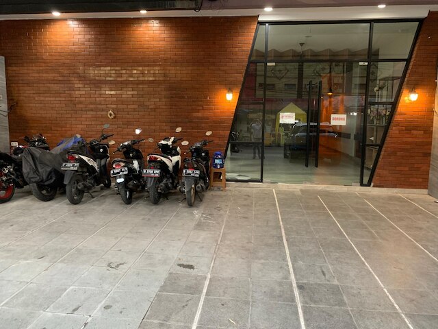 OYO 383 エンヴ レジデンス