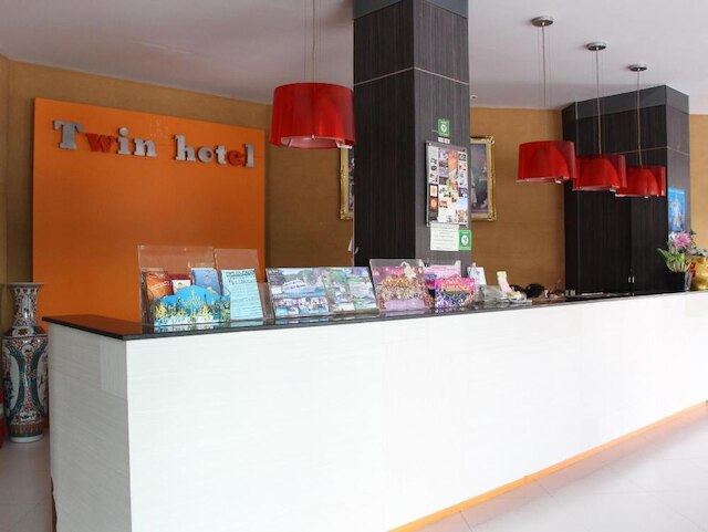 ツイン ホテル