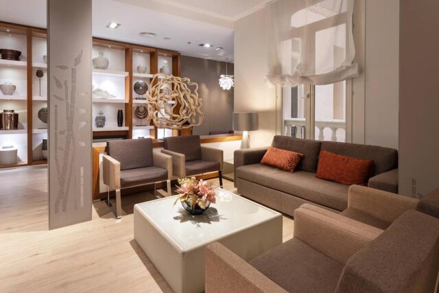 ホテル カタルーニャ アトチャ