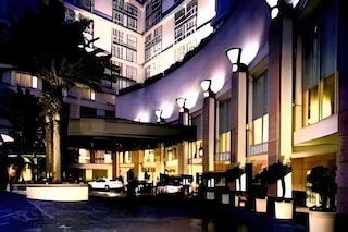 オムニ ロサンゼルス ホテル アット カリフォルニア プラザ