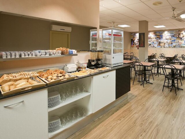 ホスタル バルセロナ