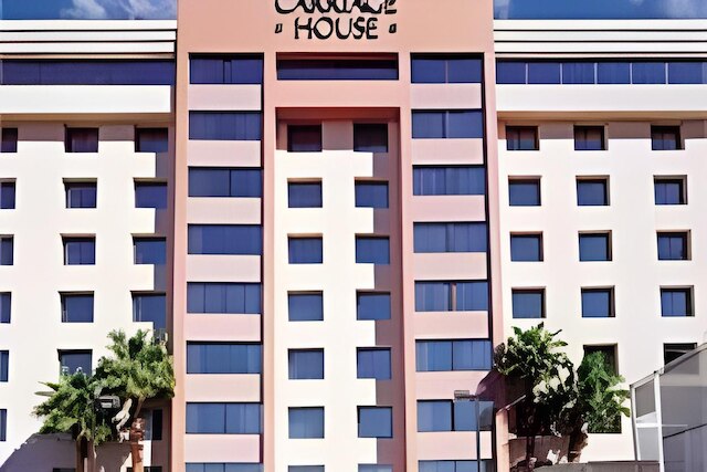 ザ キャリッジ ハウス