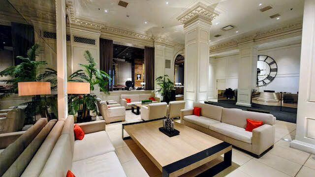 ザ シカゴ ホテル コレクション アンバサダー ゴールド コースト