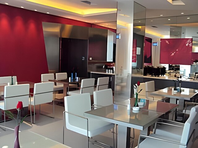 ジンジャン イン シアーンジョウ ラバーズ ロード セントラル (錦江之星 珠海香洲情侶中路店)