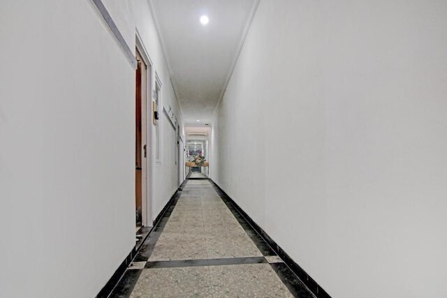 キャピタル O 90432 ファミリー レジデンス ニア SCBD、チウォーク、モール カサブランカ