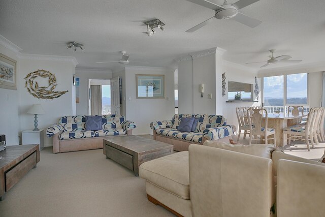 ナイティーンナインス オン ザ ビーチ