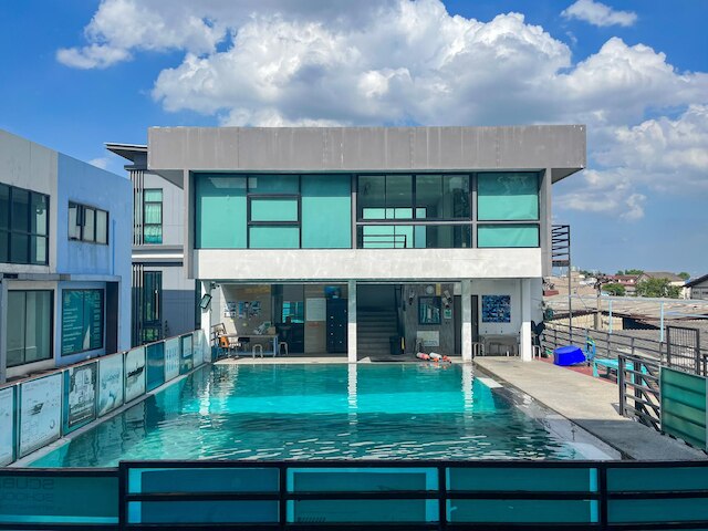 フルリッチ レジデンス