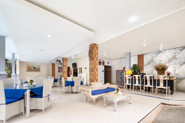 ルンブン サリ ホテル