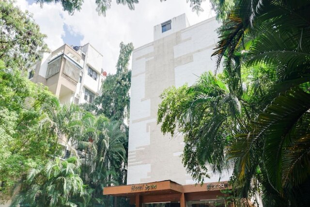 OYO 590 ホテル スパン エグゼクティブ