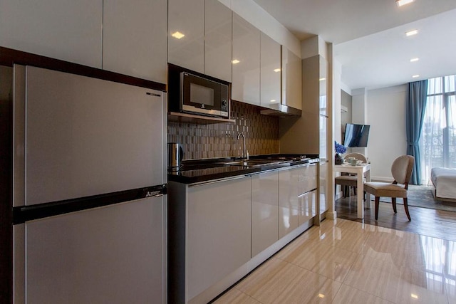 メトロポリス スイーツ バンコク、タペストリー コレクション バイ ヒルトン