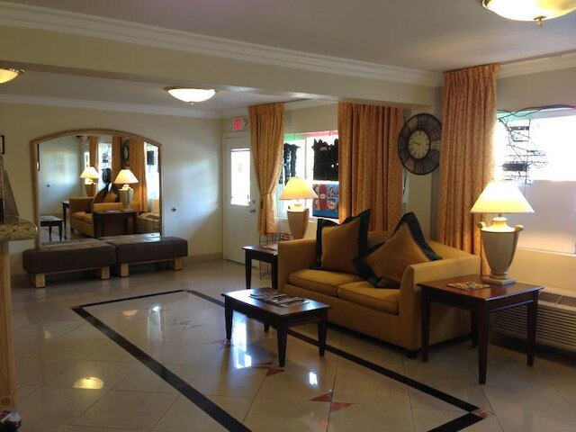 スーパー 8 バイ ウィンダム ラスベガス ノース ストリップ / フリーモント ストリート エリア