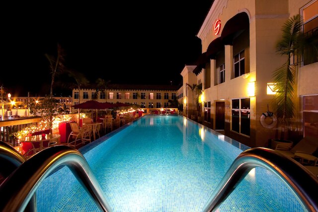 Sホテルキングストン