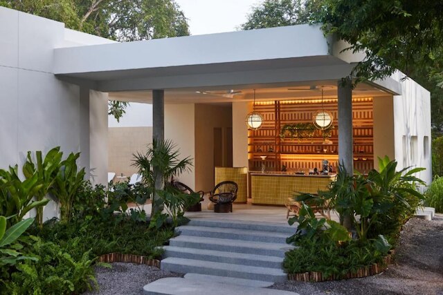 ザ スタンダード ホアヒン