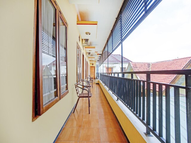 ホームステイ ケドゥン オンボ