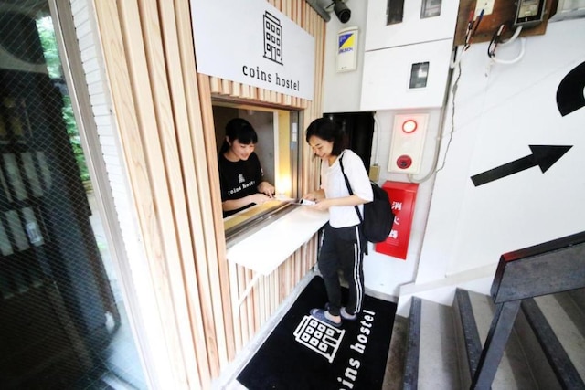 コインズホステル天神