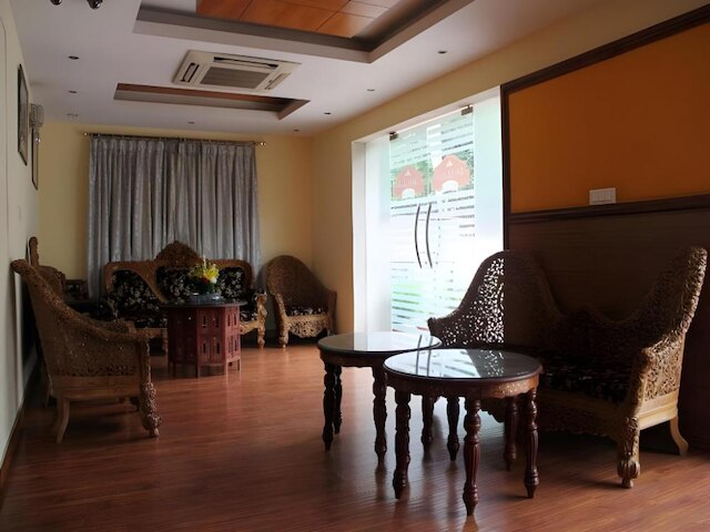 ホテル エメラルド