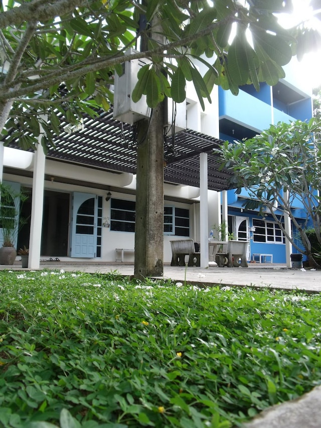 Albatross Guesthouse Thungwualaen Beach