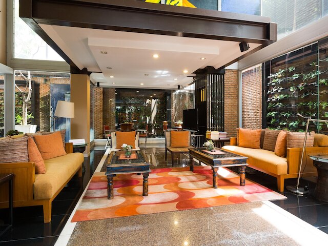 シーロムコンヴェントガーデン