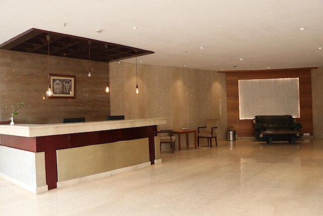 コンフォート イン キングス クラウン