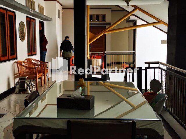 ディナー ホームステイ シャリア