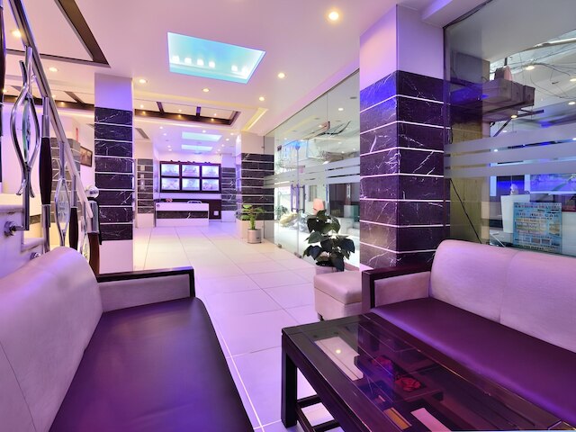 OYO 7781 ホテル サイ インターナショナル