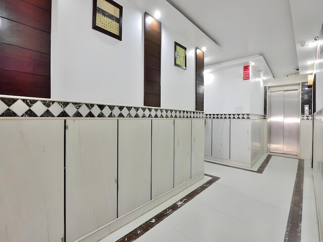 OYO 7781 ホテル サイ インターナショナル