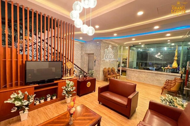 ザ プリヴィ ホテル