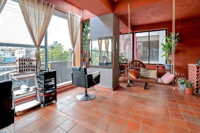 サスヤ ホームズ