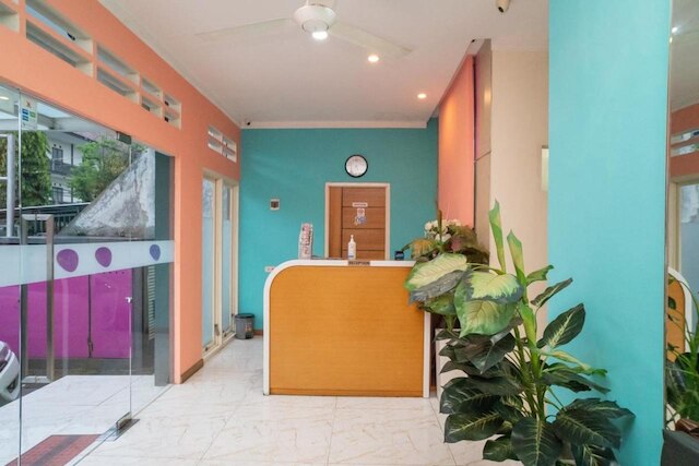 フィフ-ファ イン シャリア マラン