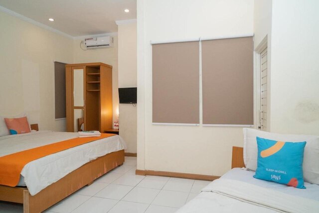 フィフ-ファ イン シャリア マラン