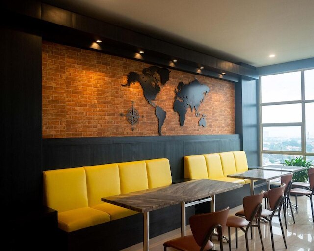 ルームズ INC デボタニカ バンドン