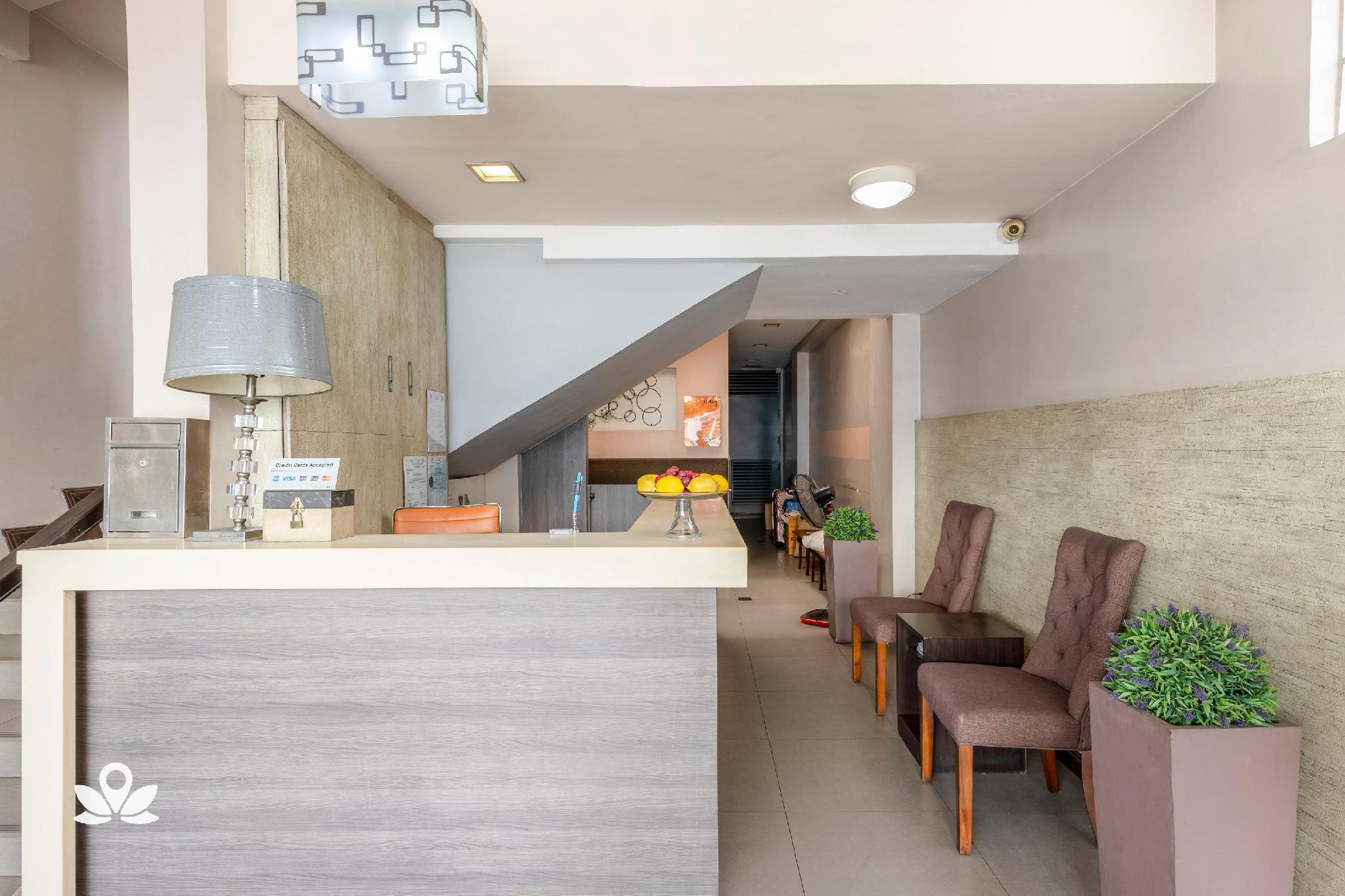 ゼン ルームズ ロレンツォ スイーツ マカティ